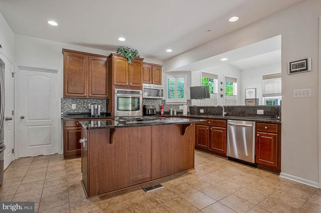12001 SHADYWOOD CT, Bowie, MD 20721