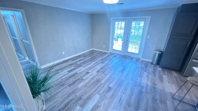 1204 Deerfield Lane, Jackson, MS 39211