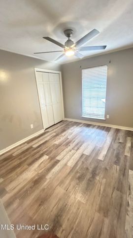 1204 Deerfield Lane, Jackson, MS 39211