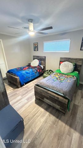 1204 Deerfield Lane, Jackson, MS 39211