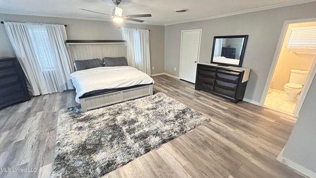 1204 Deerfield Lane, Jackson, MS 39211