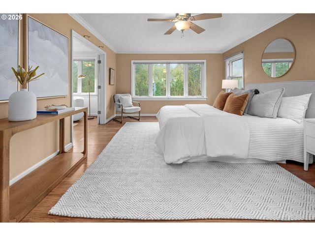 2328 Sw Madison St, Portland, OR 97205