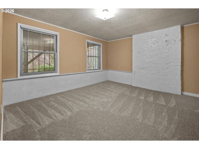 2328 Sw Madison St, Portland, OR 97205