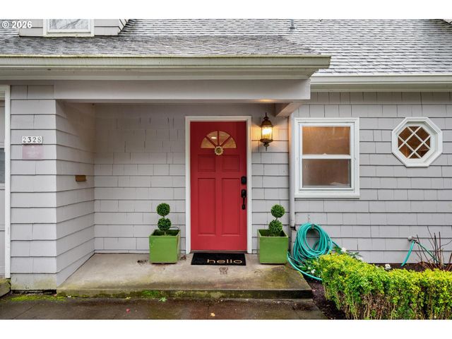 2328 Sw Madison St, Portland, OR 97205