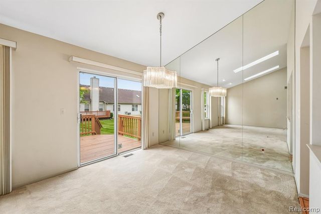 2053 Maplehurst Drive, Commerce Twp, MI 48390