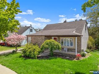 43 Elm Hill Road, Clifton, NJ 07013