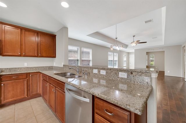 2831 Cone Flower Drive, Richmond, TX 77469