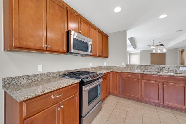 2831 Cone Flower Drive, Richmond, TX 77469