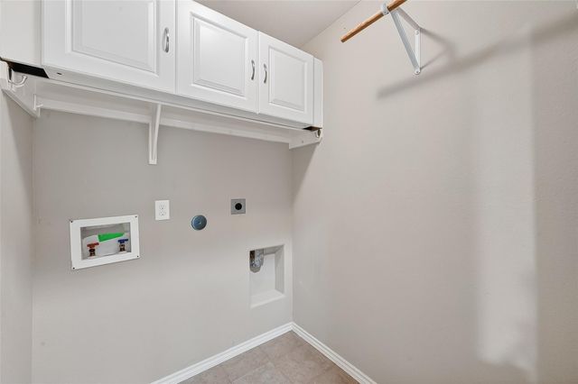 2831 Cone Flower Drive, Richmond, TX 77469