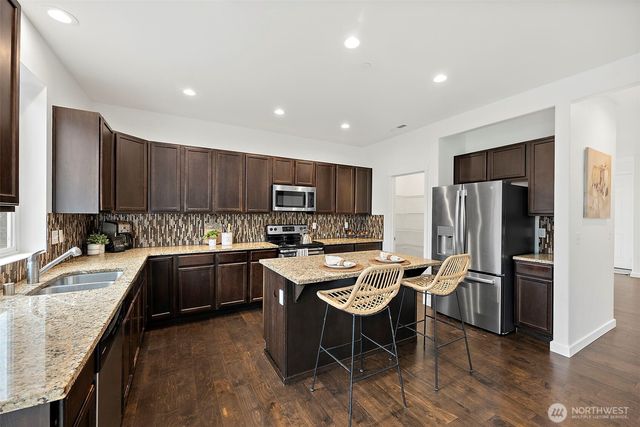 11411 Ashton Ave E, Bonney Lake, WA 98391