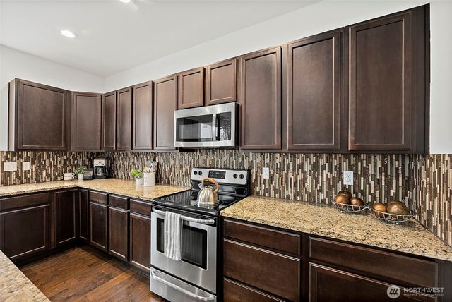 11411 Ashton Ave E, Bonney Lake, WA 98391