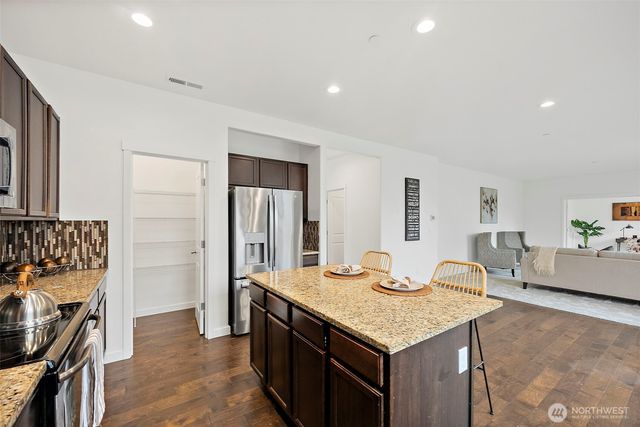 11411 Ashton Ave E, Bonney Lake, WA 98391