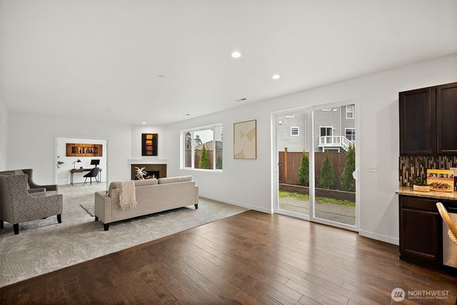 11411 Ashton Ave E, Bonney Lake, WA 98391