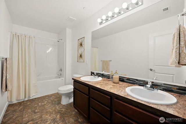 11411 Ashton Ave E, Bonney Lake, WA 98391