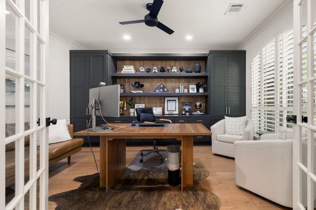 78 S Shawnee Ridge Circle, The Woodlands, TX 77382