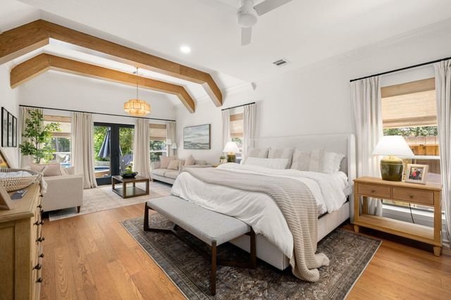 78 S Shawnee Ridge Circle, The Woodlands, TX 77382