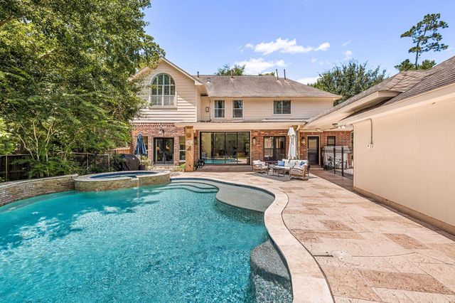 78 S Shawnee Ridge Circle, The Woodlands, TX 77382
