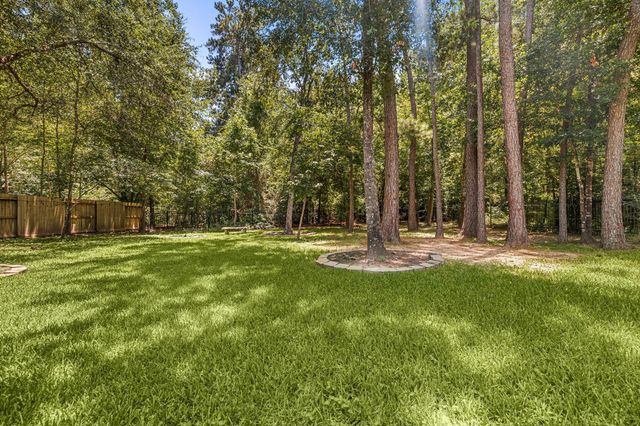 78 S Shawnee Ridge Circle, The Woodlands, TX 77382