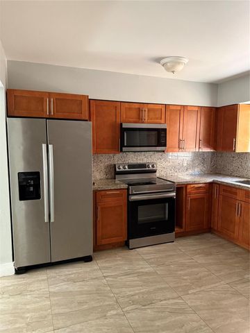 3105 SW 12th Place 2, Fort Lauderdale, FL 33312