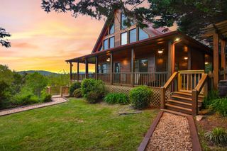 48 Lookout Drive, Blue Ridge, GA 30513