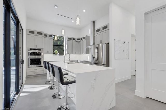 4111 Williams RD, Estero, FL 33928