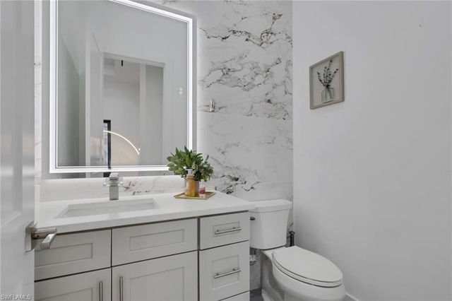 4111 Williams RD, Estero, FL 33928