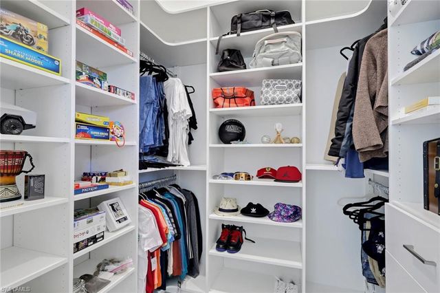 4111 Williams RD, Estero, FL 33928