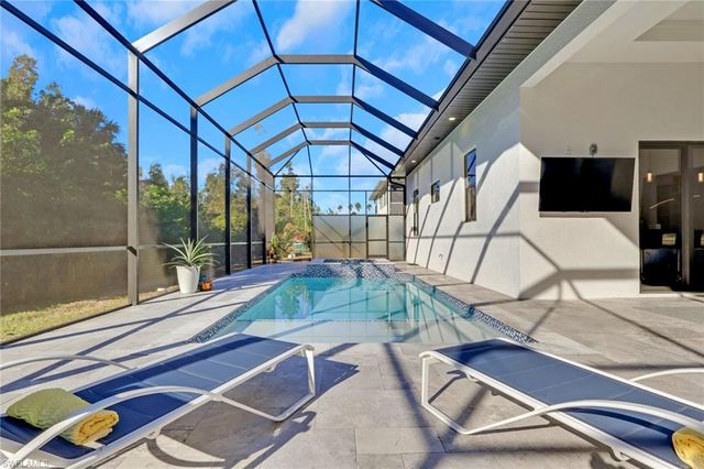 4111 Williams RD, Estero, FL 33928