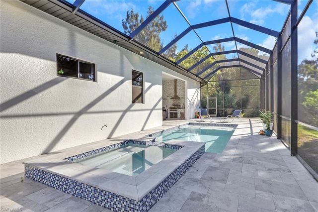 4111 Williams RD, Estero, FL 33928