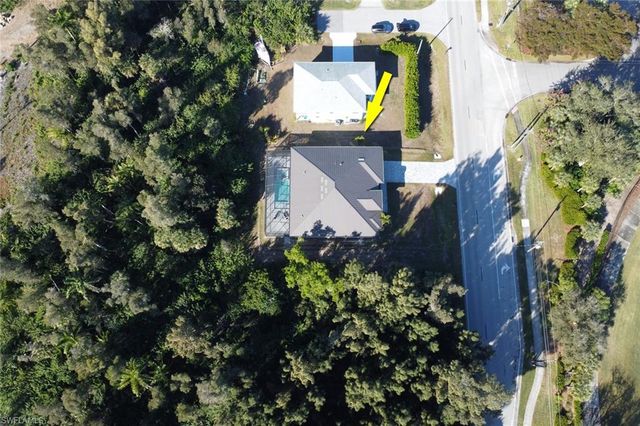 4111 Williams RD, Estero, FL 33928