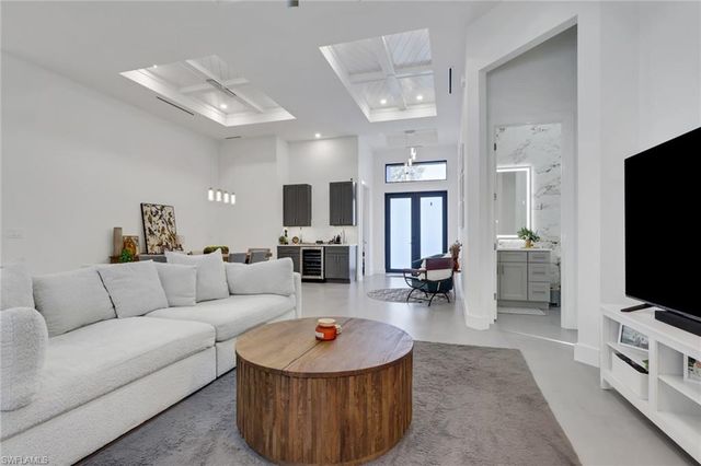 4111 Williams RD, Estero, FL 33928