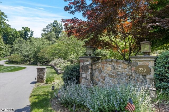 237 Zion Rd, Hillsborough Twp., NJ 08844
