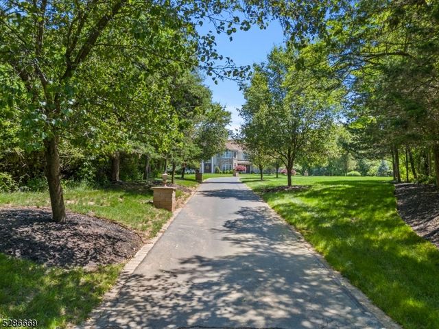 237 Zion Rd, Hillsborough Twp., NJ 08844