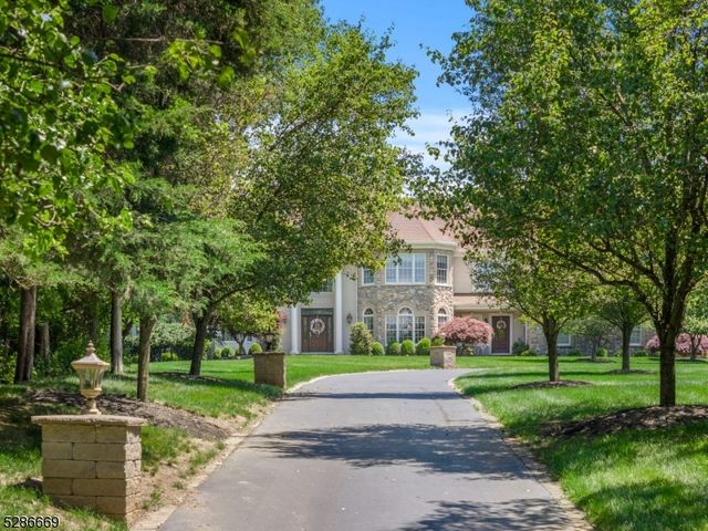 237 Zion Rd, Hillsborough Twp., NJ 08844