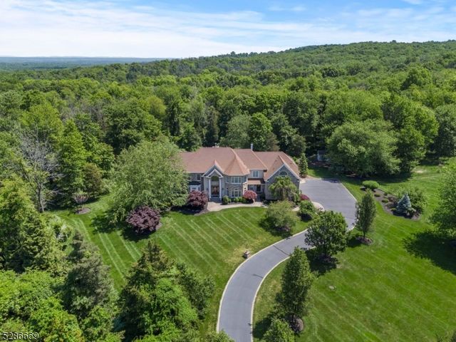 237 Zion Rd, Hillsborough Twp., NJ 08844