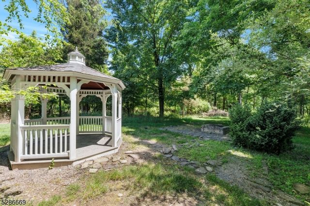 237 Zion Rd, Hillsborough Twp., NJ 08844