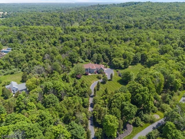 237 Zion Rd, Hillsborough Twp., NJ 08844