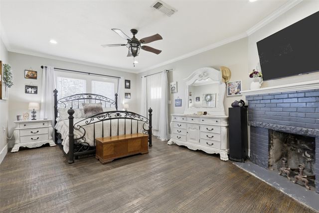 606 Palo Pinto Street, Weatherford, TX 76086