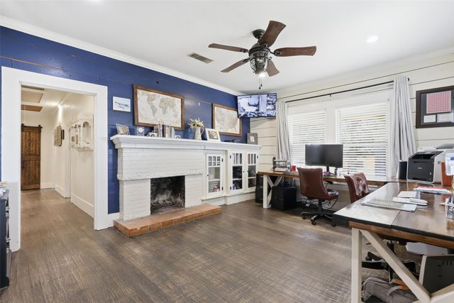 606 Palo Pinto Street, Weatherford, TX 76086