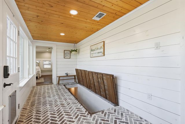 606 Palo Pinto Street, Weatherford, TX 76086