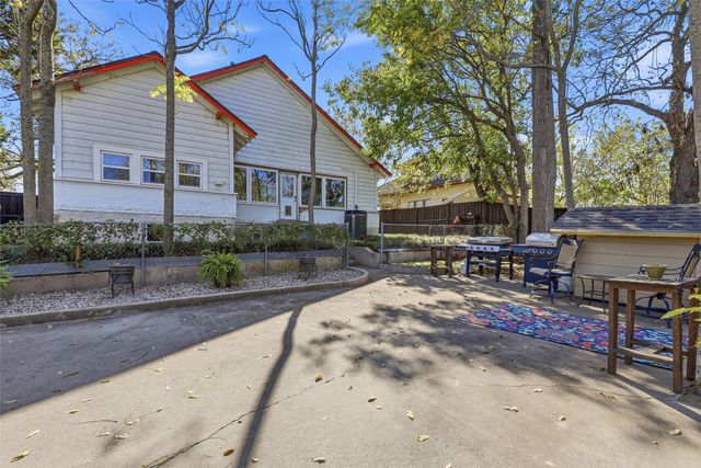 606 Palo Pinto Street, Weatherford, TX 76086