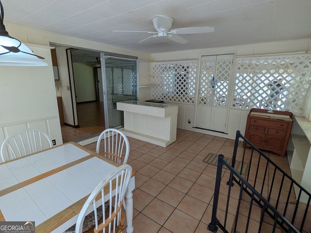 642 Island Drive, Midway, GA 31320