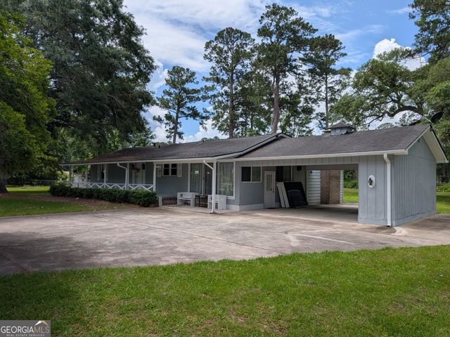 642 Island Drive, Midway, GA 31320