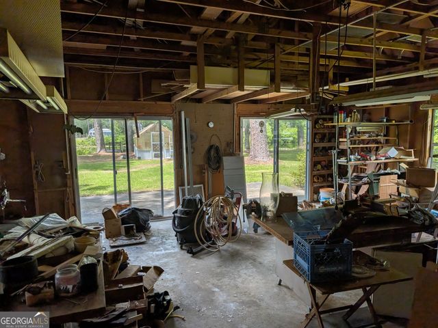 642 Island Drive, Midway, GA 31320