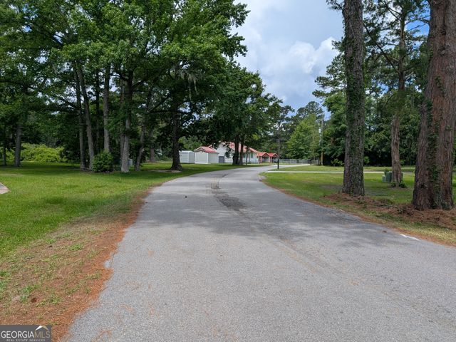 642 Island Drive, Midway, GA 31320