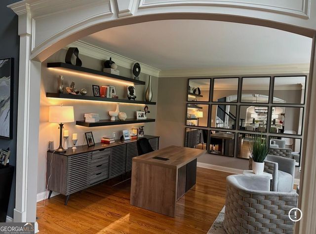 5185 Barrington Trace Drive SW, Atlanta, GA 30331