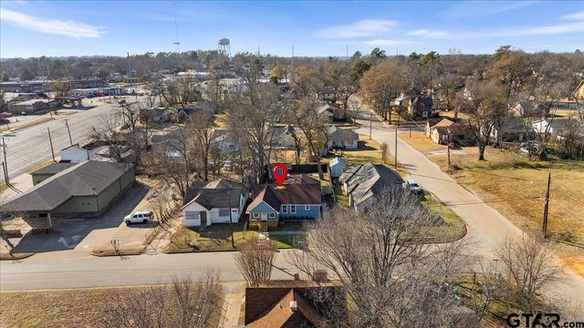 1010 N Grand, Tyler, TX 75702