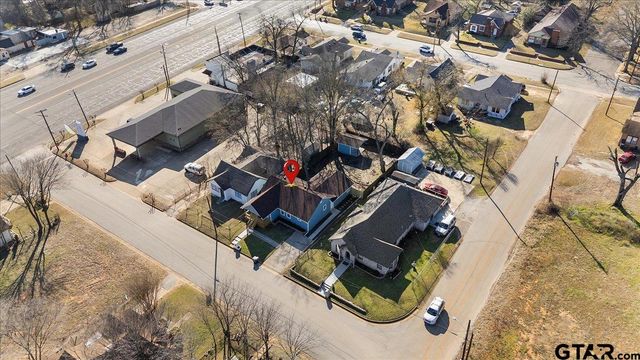 1010 N Grand, Tyler, TX 75702