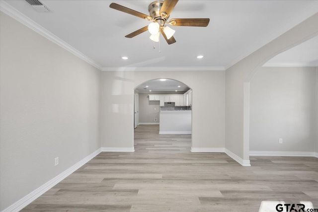 1010 N Grand, Tyler, TX 75702