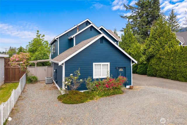 312 E Park Street, North Bend, WA 98045